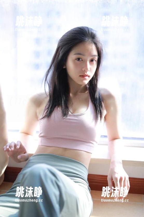 17c黑料 17c黑料:直达免费版的视频,谁还在等啊?真是等得心急如焚!