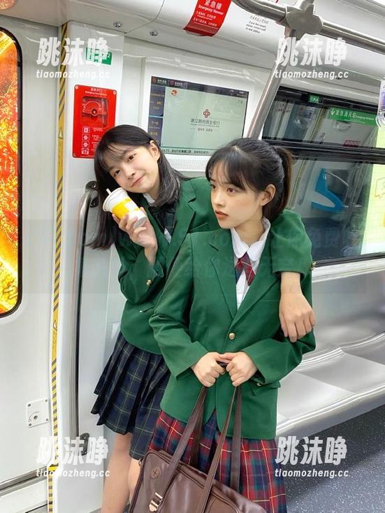 51.com www.51.com:让你免费收集八卦,顺便给你送些无奈!