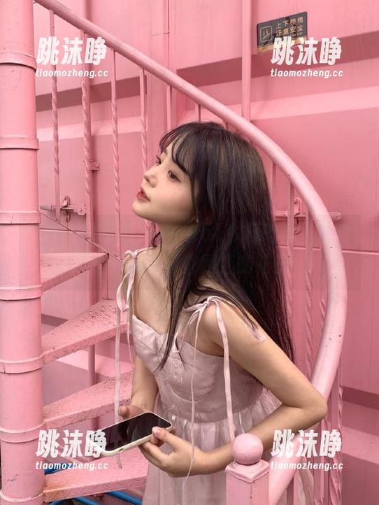 51今日吃瓜 一登录51今日吃瓜,就没淡定过,看这些网红的花招!