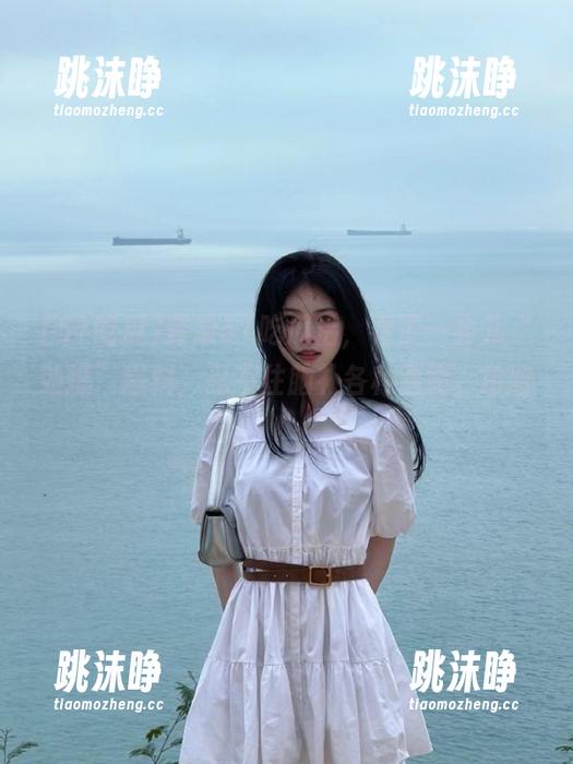 51吃瓜 登录51吃瓜后,看了一会儿“劲爆”爆料,忍不住脑补各种画面,哈哈!
