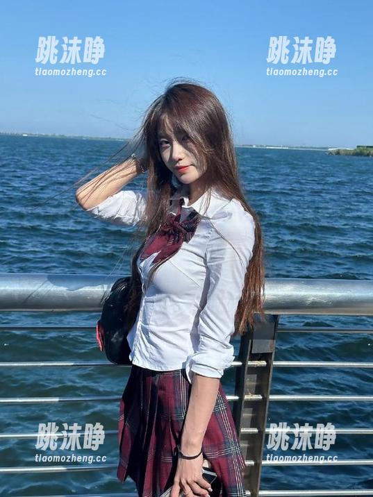 51吃瓜 51吃瓜cg网站里,开扒历史不求人,爆料一波接一波,真得我考古热情高涨!