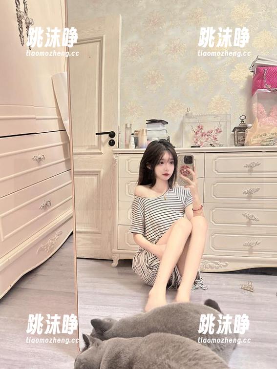 51最新吃瓜 一秒带你穿越!51最新吃瓜传送门里的反差短剧