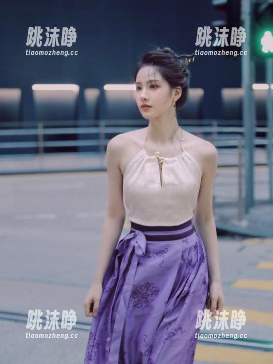 52吃瓜网 下载52吃瓜网,瓜乡大冒险,开启你的异次元吃瓜之旅!