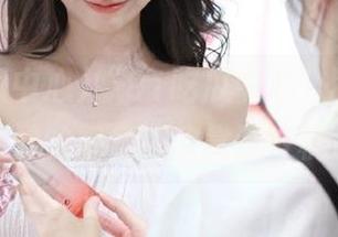 “91吃瓜中心”网页，怎能不用奇妙的视角来欣赏这些桃色故事？