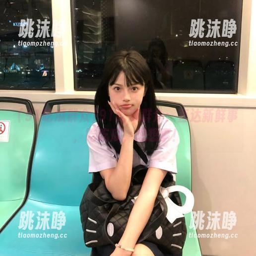 91吃瓜群众 91吃瓜群众:直达新鲜事,吃吃瓜,想想事!