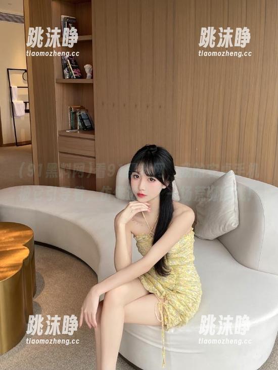 看91黑料网，我的安卓手机被它引导着，仿佛进入了一场荒诞的戏！
