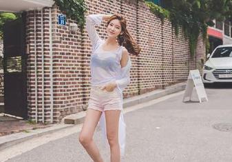 登录cg91.fun，来一块“网络八卦蛋糕”，甜到你不想停下嘴！