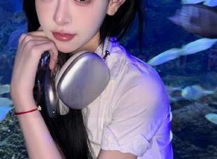 发现“heiliao.su”网站后，我的好奇心像火山爆发一样！