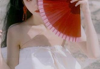 “www吃瓜网”苹果版的瓜实在是太丰富了，我的内心一秒钟变得不那么正经了。
