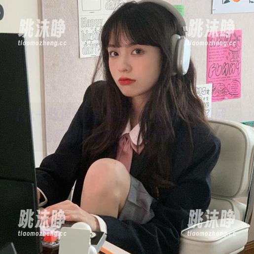 九一吃瓜网 首页可别小看九一吃瓜网,吃瓜的同时还能掏出你的故事。
