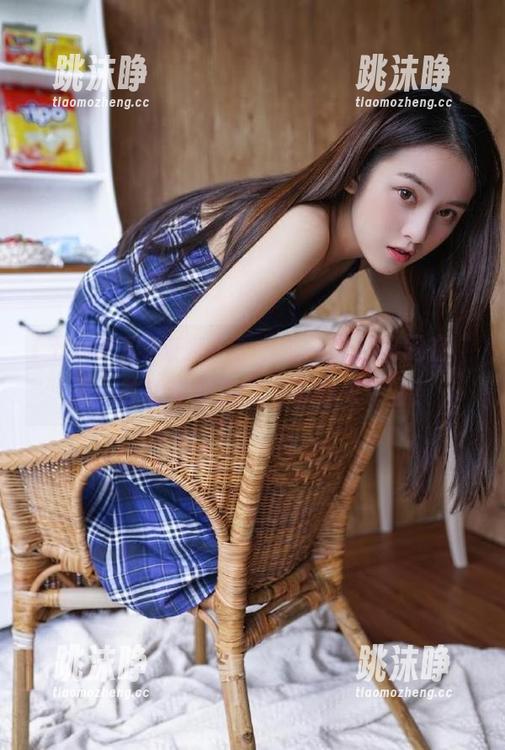 五一吃瓜 来来了,今天的吃瓜热闹在“五一吃瓜苹果版”上等你来体验!