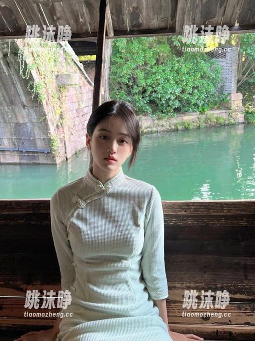 五一吃瓜 你永远不知道,五一吃瓜官网里的瓜会停在哪里!