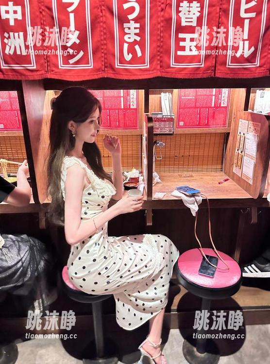 免费吃瓜网 观看当校园灵异事件遇上“免费吃瓜网”,瓜子都掉了!