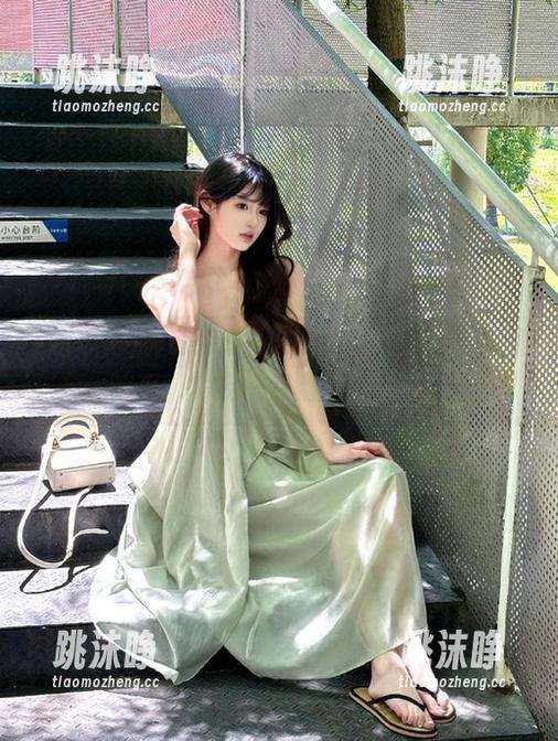 吃瓜网 www.51吃瓜网官网:生活就像吃瓜,需要一点幽默调味料!