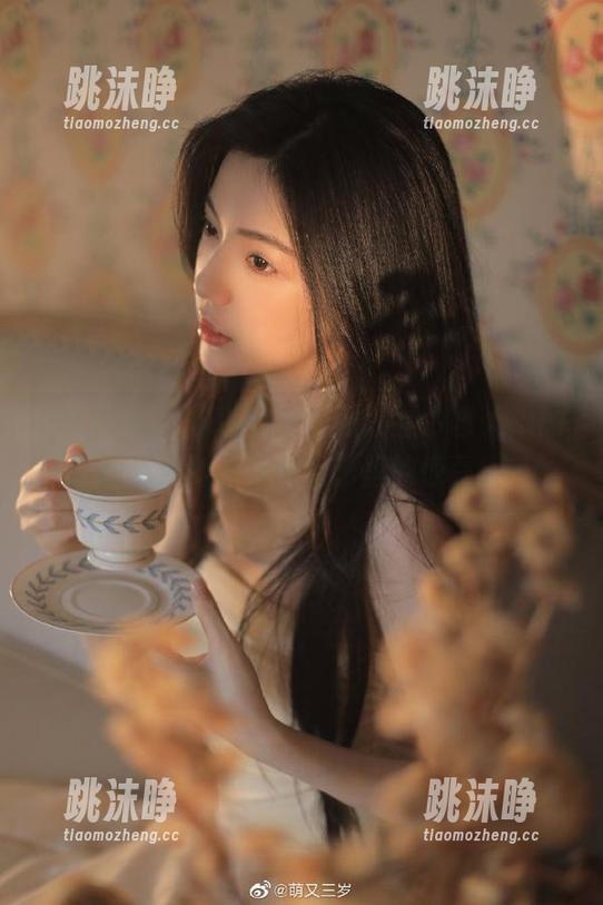 吃瓜网 漫游吃瓜网,寻路至今日大瓜的隐秘线路,点赞阴影里的惊喜!