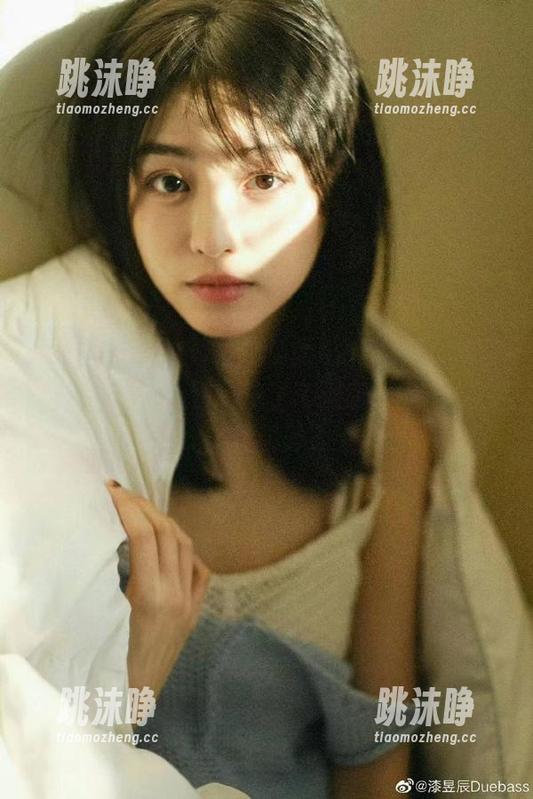 吾爱吃瓜网 吾爱吃瓜网52苹果版,与你在朝阳下的瓜篇打造了个温暖的早晨,心情似花开。