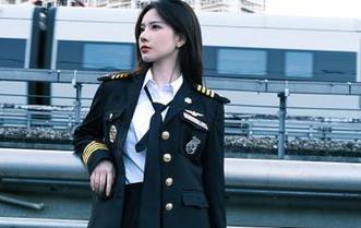 “扒哥黑料”首页的线路我甘愿走一遍，真香！