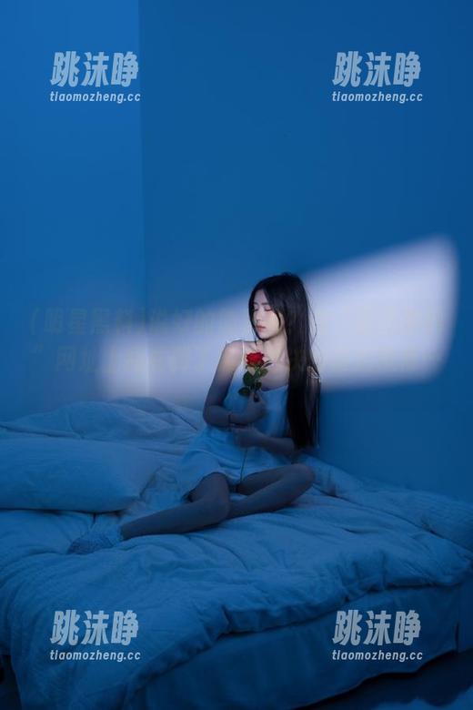 明星黑料 说好的隐秘呢?在“明星黑料”网址上我看到了巅峰对决的幕后黑幕……