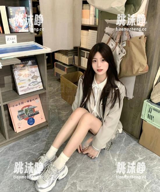 每日黑料 每日黑料:在线各路神仙齐聚,互相递刀真令人“虐心”
