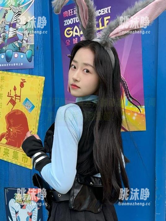 网曝吃瓜 网曝吃瓜发布的动态,这新闻热点都快热到我啦!