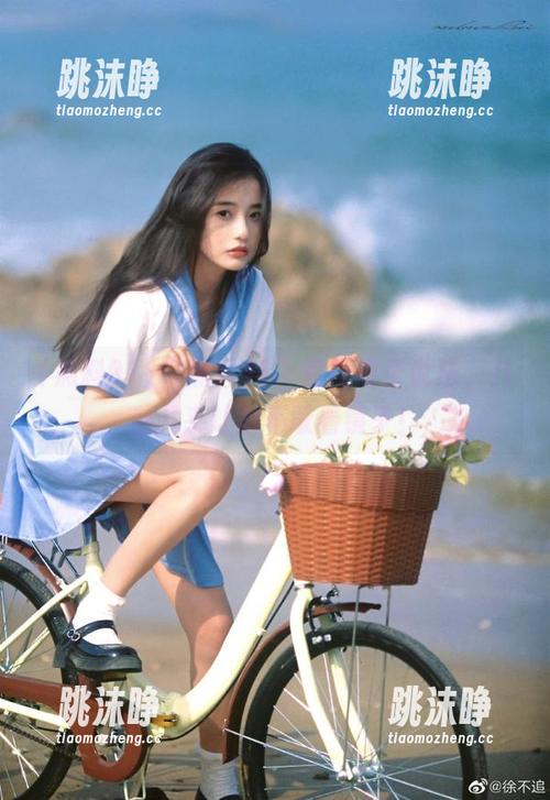 黑料91 “黑料91”官网现身说法,八卦几乎让我不敢看镜子!