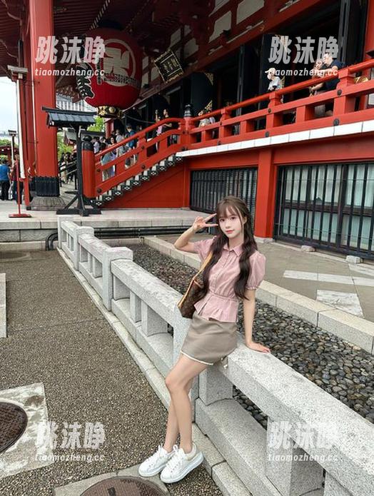 黑料不打烊 网址不得不说,黑料不打烊tttzzz入口宛如一扇奇妙的窗户,透视八卦无底洞!