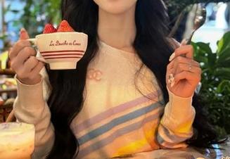 “51黑料不打烊”发布了一堆小道消息，这几天会不会成人人肉炸弹？