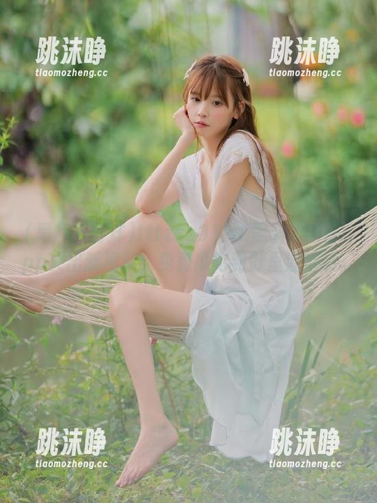 黑料不打烊 tttzzz01.su黑料不打烊app又出新福利,免费瓜吃到肚里溜溜转。