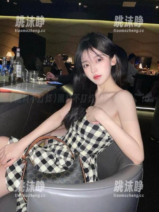 黑料不打烊 黑料不打烊频繁换网址,ios能撑多久?