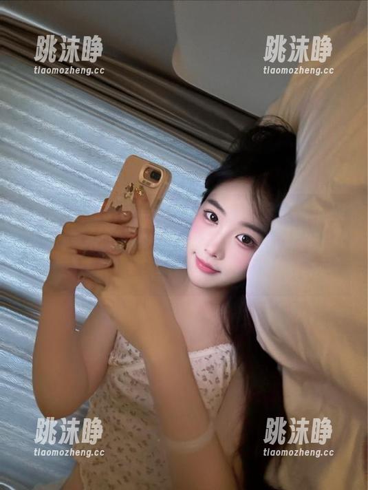 黑料不打烊 黑料不打烊万里长征篇苹果版:最新的辣读物,保证能引发轰动的“点燃”。
