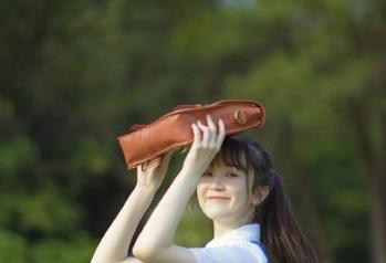 反正我就是想在黑料不打烊的网址上吃瓜，顺便顺耳听听那些“内幕”
