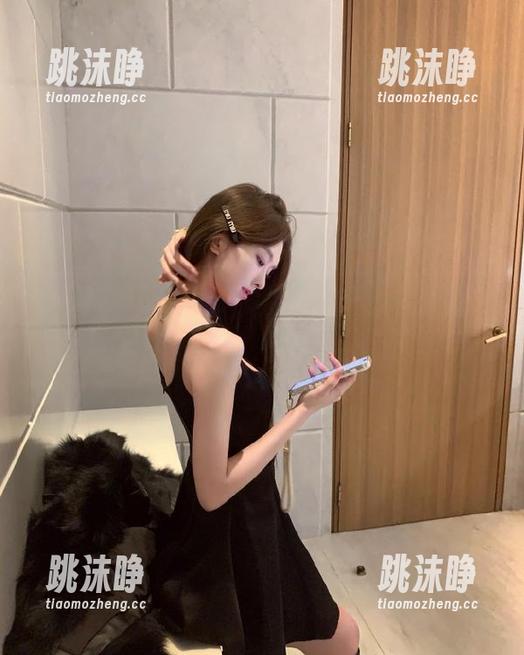 黑料不打烊 黑料不打烊网站:下载速度比我抢外卖还快,真有两把刷子!