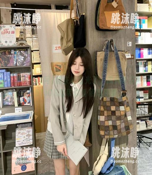 黑料吃瓜网 越来越阳光了,黑料吃瓜网51iOS版带你看朝阳趣事