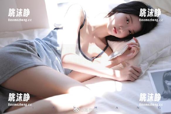 黑料吃瓜网址 黑料吃瓜网址,送你毫无负担的连环链接,幽默引发的小惊喜!