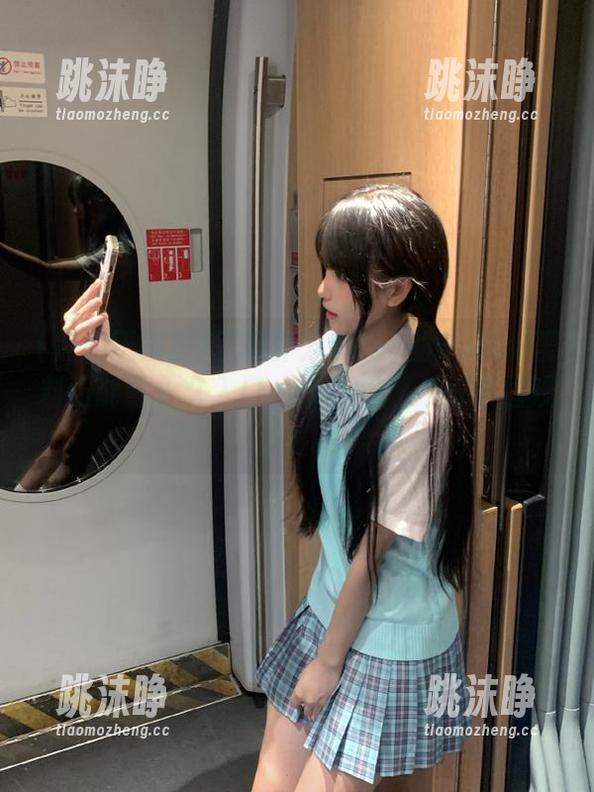 黑料正能量 豆瓣评分9999的668su黑料正能量永久入口app,你还不快来围观?