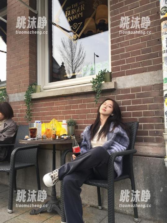 黑料社 黑料社首页资源大放送,感觉钱包压力小了一点