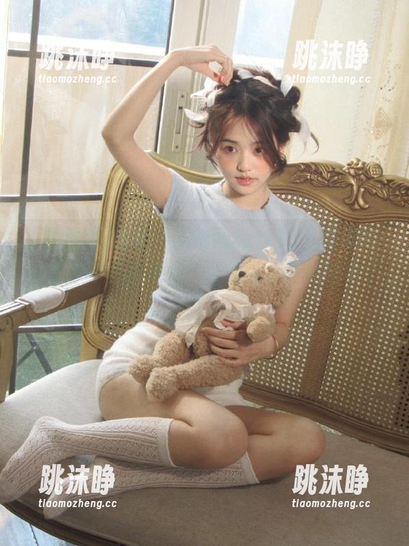 黑料网 我说,黑料网zztt15下载地址你几乎不会拒绝吧?我的内心开始骚动了!
