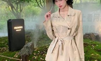 我在“黑料网站”上看网红明星的直播，居然这么多波澜，看得我心跳加速！