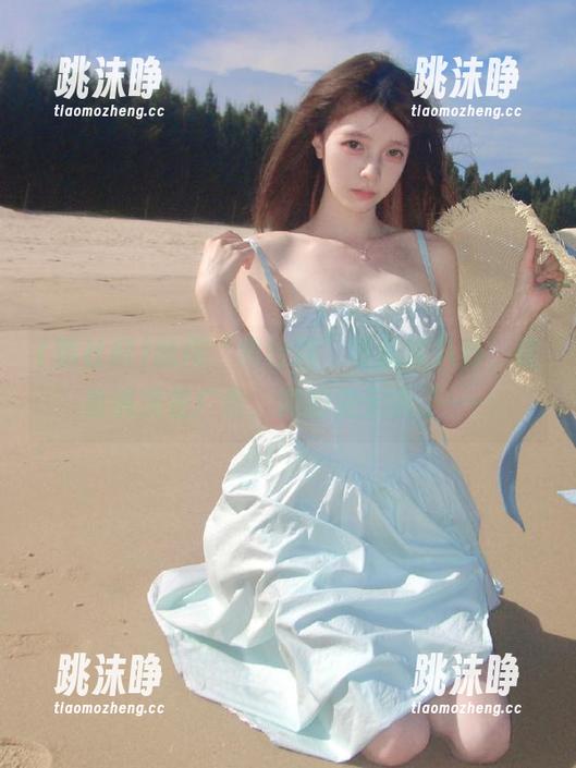 黑社料 我用“黑社料”导航找八卦,结果满满是广告,真的是无语了……