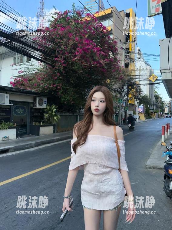 黑社料 关于那场约会,听说黑社料的传送门里藏着不少八卦,敢进去吗?