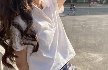 用黑网料app看瓜，比看肥皂剧还刺激，导演是谁来着？